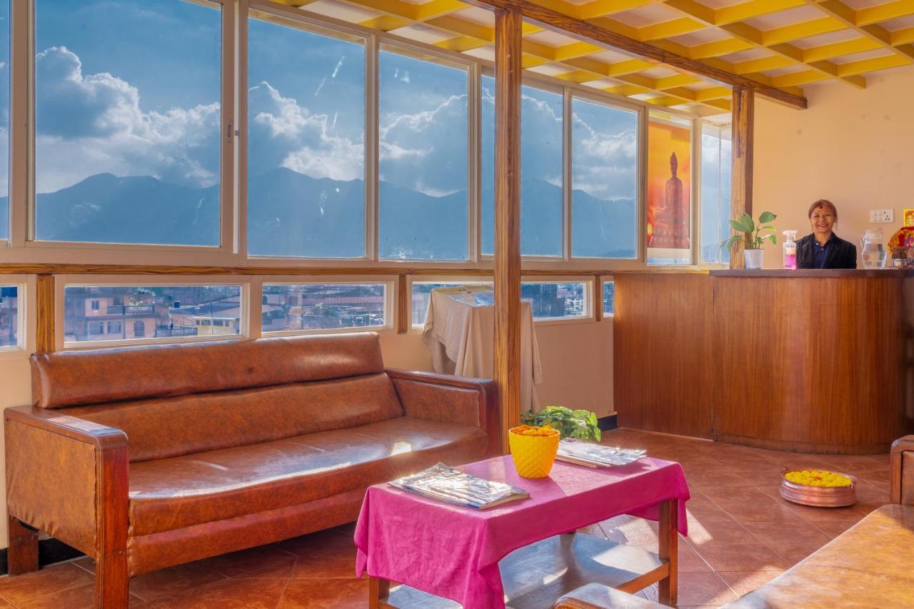 Hotel Tradition & Spa カトマンズ エクステリア 写真