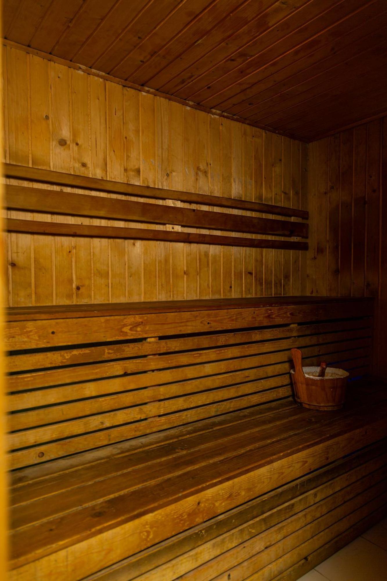 Hotel Tradition & Spa カトマンズ エクステリア 写真