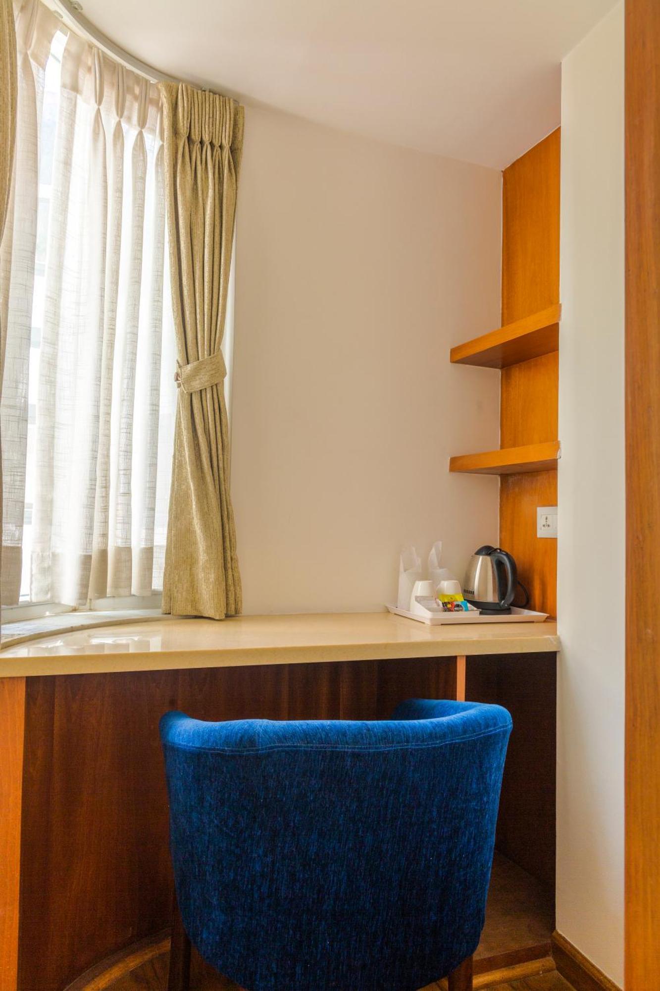 Hotel Tradition & Spa カトマンズ エクステリア 写真